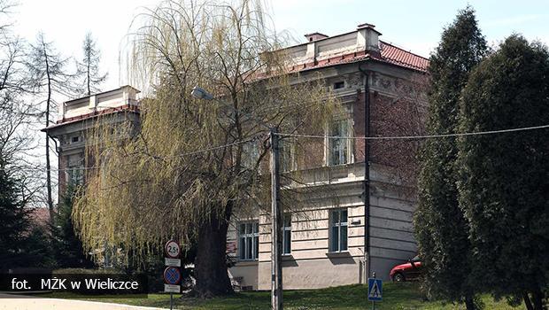 Muzeum up Krakowskich Wieliczka kupio od Starostwa budynek na rogu ulic Daniowicza i Dembowskiego