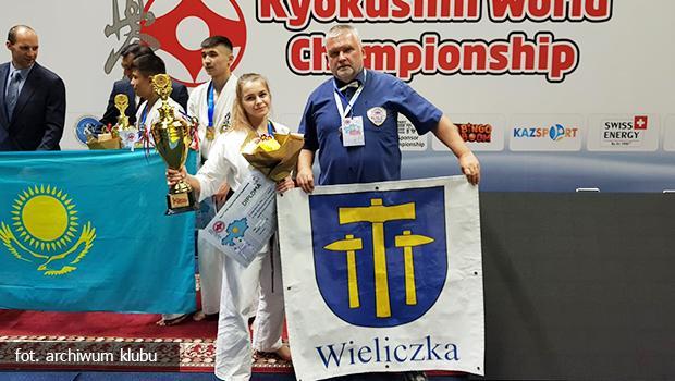Zawodniczka z Wieliczki Martyna Kubik v-ce mistrzyni wiata Karate Kyokushin