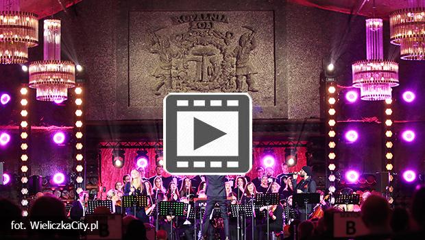 Koncert Piotra Rubika w wielickiej kopalni soli z okazji 100. rocznicy odnowienia relacji pomidzy Polsk a Watykanem [wideo]