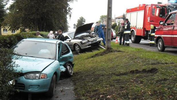 Kolejny wypadek w Niepoomicach – zderzyy si dwa samochody