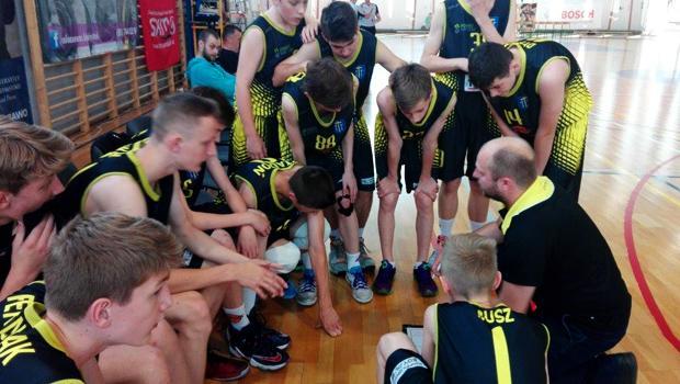 7 miejsce w Mistrzostwach Polski U14 koszykarzy UKS REGIS Wieliczka w Biaymstoku