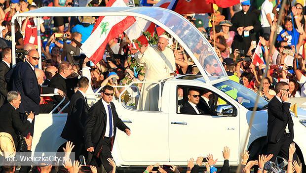 DM 2016 - Msza Posania z papieem Franciszkiem na Brzegach - zdjcia