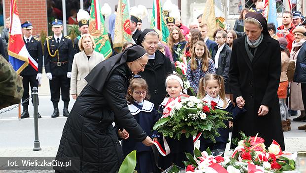 Obchody 226. rocznicy uchwalenia Konstytucji 3 maja w Wieliczce - zdjcia