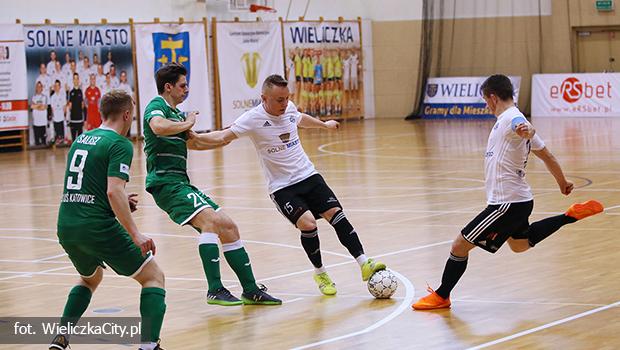 Futsal. MKF Solne Miasto Wieliczka vs AZS U Katowice - zdjcia