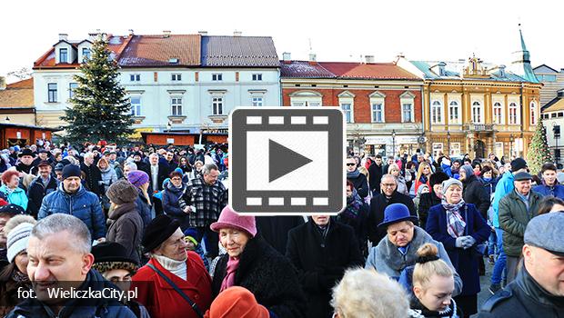 Spotkanie Wigilijne na wielickim rynku 2017 [film]