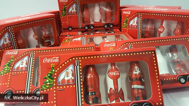 WieliczkaCity.pl wraz Coca-Cola rozdaje bombki na choink w ksztacie kultowych butelek Coca-Cola