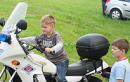 Policja na Midzynarodowym Festiwalu Piosenki i Form Twrczych Osb Niepenosprawnych w Podolanach