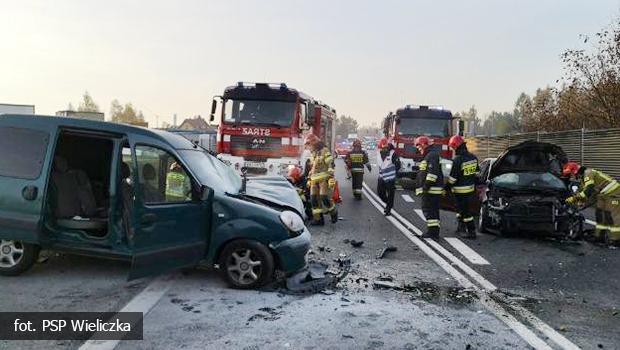 Zderzenie czoowe w Wieliczce. DK94 zablokowana.