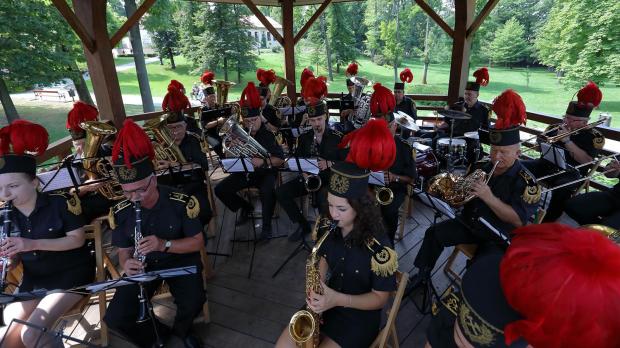 letni koncert Orkiestry Grniczej w Altanie  (5).JPG