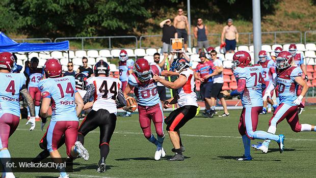 Futbol amerykaski w Wieliczce. Wieliczka Dragons vs Rzeszw Rockets