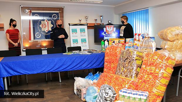 Komendant wielickiej policji doczy do akcji Paczka Mikoajowa