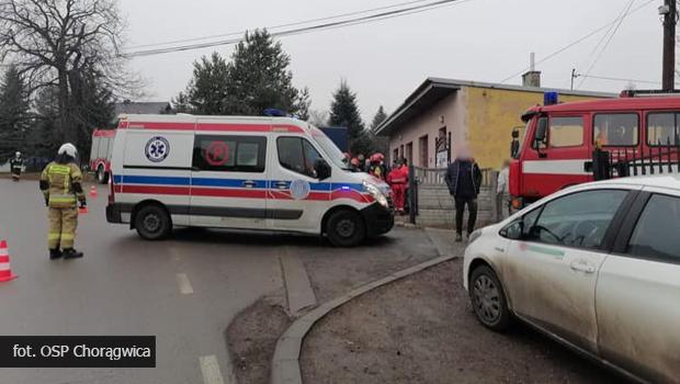W Chorągwicy samochód dostawczy przygniótł mężczyznę