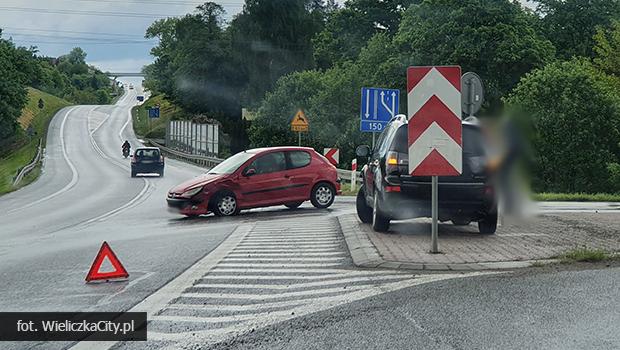 Kolejne zderzenie na skrzyowaniu DK94 z ul. Powstania Styczniowego