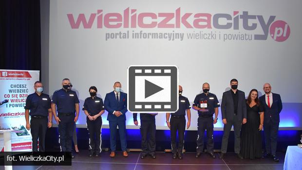 Wrczono statuetki laureatom plebiscytu WieliczkaCity.pl na najlepszy film challenge’u „Kilometr dla Moniki” [wideorelacja]