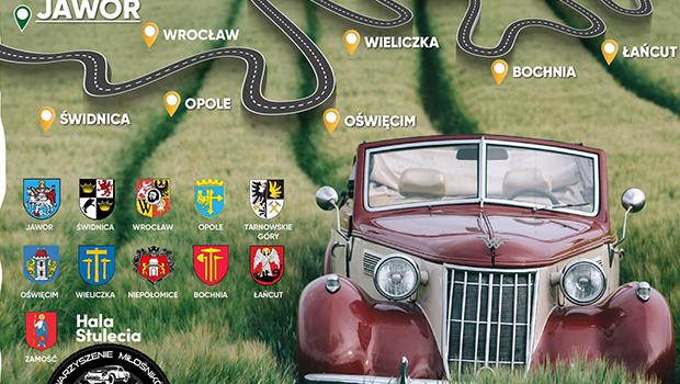 Rajd samochodów zabytkowych szlakiem UNESCO – dziś będą w Wieliczce