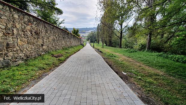 Prace przy remoncie traktu w. Kingi dobiegaj koca [zdjcia]
