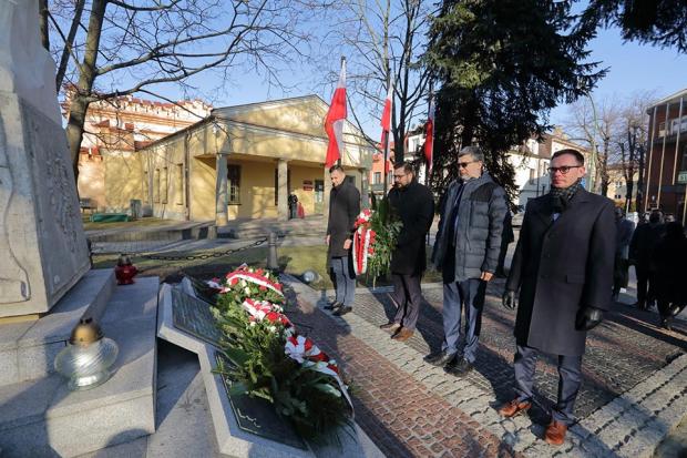 Narodowy Dzie� Pami�ci  �o�nierzy Wykl�tychCA2A3198.JPG