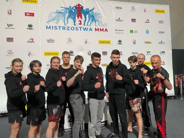 1 medalowa dru�yna MKS Kung Fu.jpg