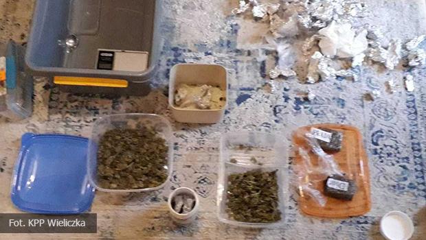 Gmina Wieliczka. Policja zabezpieczyła narkotyki w domu 43-latka.