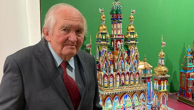 Szopka wieliczanina Zbigniewa Grzecha znw na podium w Konkursie Szopek Krakowskich