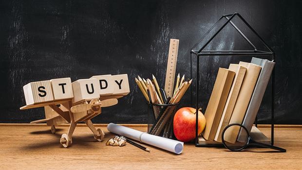 Zasady rekrutacji na studia na UEK Krakw. Przewodnik – krok po kroku