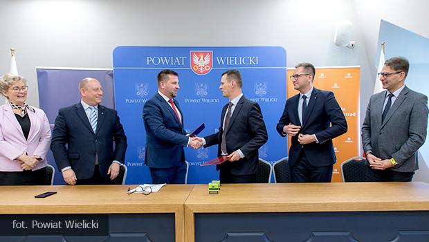 Wkrtce rozpocznie si budowa w Wieliczce estakady – podpisano umow z wykonawc