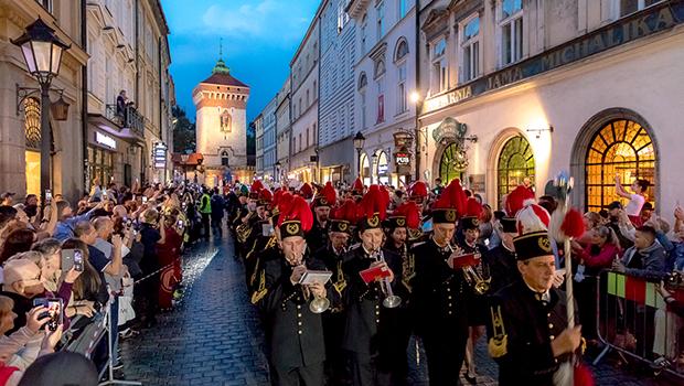 Grnicy i krlewski korowd