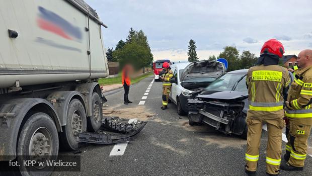 Wypadek w Grodkowicach – dwie osoby ranne