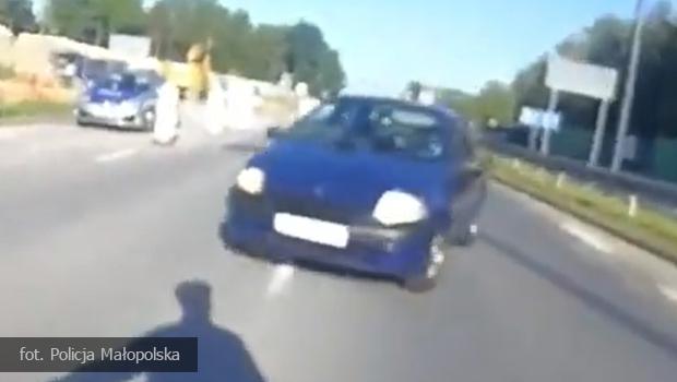 Pocig z Krakowa do Wieliczki za kierowc z trzema zakazami i listem goczym