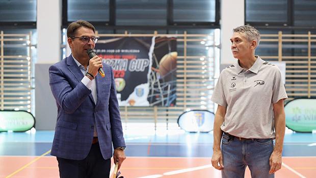 MKS MOS Wieliczka wituje 40-lecie