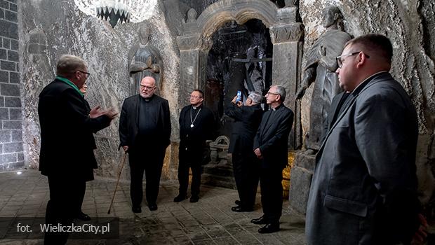 Wizyta trzech kardyna��w w Kopalni Soli „Wieliczka”