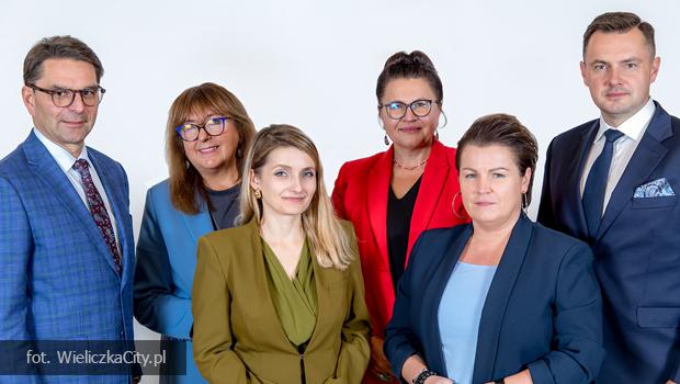 Wotum zaufania i absolutorium dla Zarz�du Powiatu Wielickiego