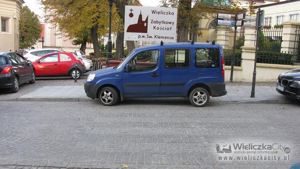 Oj nie udao si - jeszcze metr do tyu i dopiero byoby na rodku przejcia