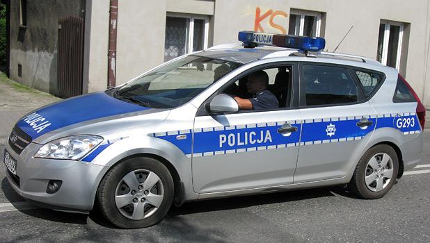 W Kaju 57-latek ucieka przed policj. W Komicach Wielkich znikn mid