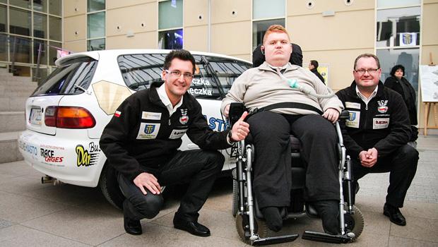 Zosta pilotem rajdowym podczas 8 Memoriau J. Kuliga i M. Bublewicza – aukcja charytatywna