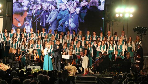 Koncert Jubileuszowy Dziewczcego Chru „ZIARENKO” - zdjcia