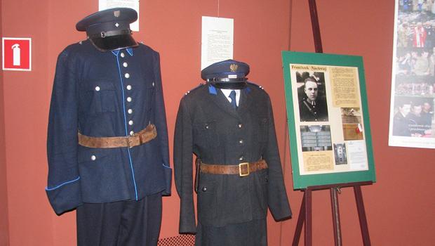 „Historia w policyjnym mundurze”  – Wystawa na Zamku Królewskim w Niepołomicach