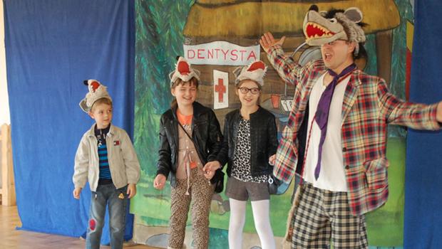 Familijna Niedziela w Sukowie  „Wilk i Zajc” - relacja