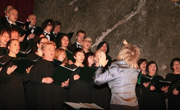 Koncert Cecyliaski w wykonaniu Towarzystwa piewaczego „LUTNIA”