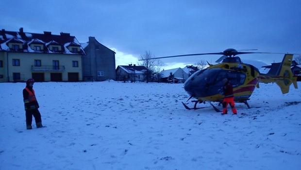 Potrcenie pieszej w Gorzkowie - na miejscu helikopter LPR