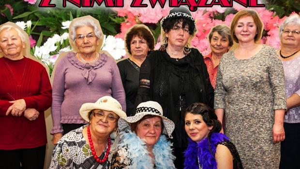 SMAKOWITE CZWARTKI: Kwiaty i tradycje z nimi zwizane - relacja