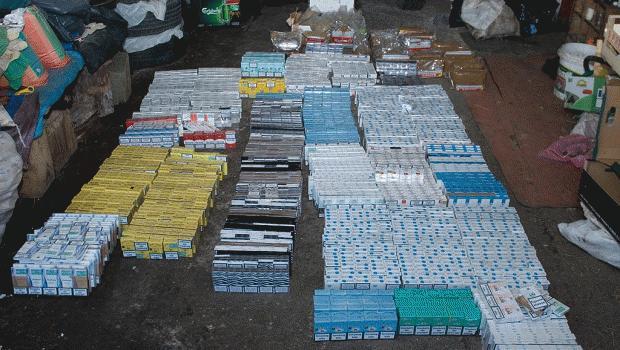 Straż Graniczna ujawniła na targu w Wieliczce ponad 77 tys. sztuk papierosów bez akcyzy