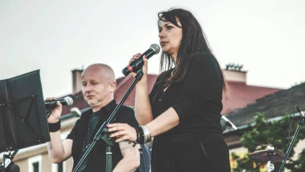 RYNEK W CENTRUM KULTURY: Koncert zespou DDT - relacja