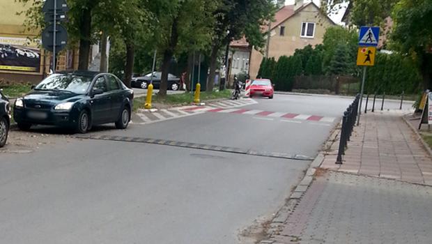 Troch bezpieczniej na przejciu dla pieszych przed Szko Podstawow nr. 3