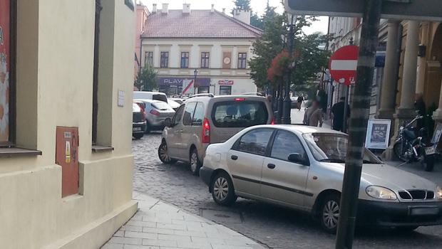 Mistrz wjecha na wielicki rynek