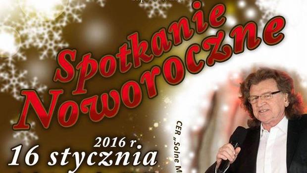 Zbigniew Wodecki zapiewa w Wieliczce podczas Spotkania Noworocznego