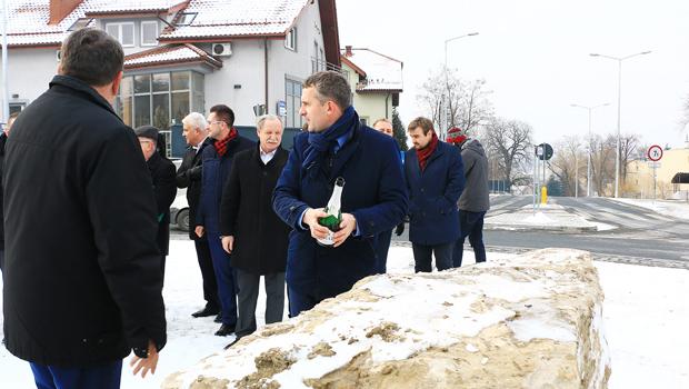 Zakoczenie budowy rond i przebudowy ul Asnyka - zdjcia