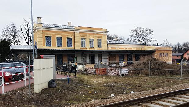 Co z remontem zabytkowego dworca PKP? Prace znw ruszyy, ale...