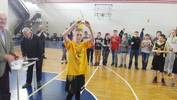 Wieliczanie Mistrzami Maopolski w mini koszykwce