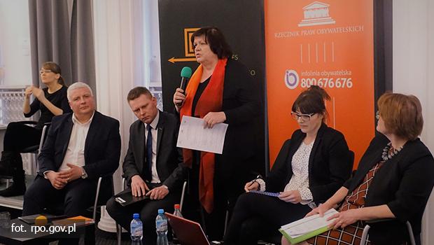 Jak wspierać osoby w kryzysie psychicznym? O dobrych przykładach z Wieliczki na konferencji u Rzecznika Praw Obywatelskich